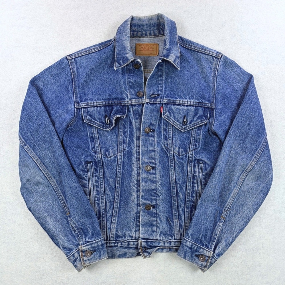 Vintage Levis 71506 0217 Denim Trucker Jacket Mens 36L Blue Made in USA